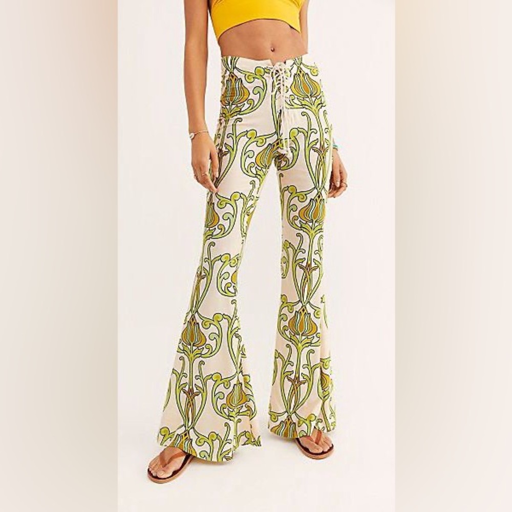Retro Bell Bottom, Low Waisted, Printed, Tie Pants Size S
